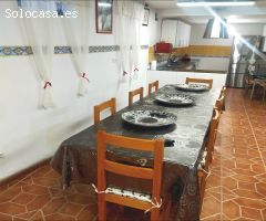 Venta de gran casa reformada 4 habitaciones, 2 baños, vistas, en lo alto de Albelda (La Rioja)