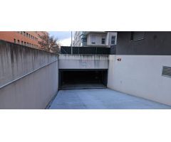 Venta plaza de garaje en Sarriguren, Playa Grande