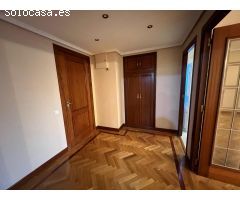 Venta piso 3 habitaciones, 2 baños, garaje, terraza, en Iturrama, Pamplona
