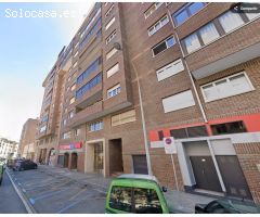 Piso grande en venta en Azpilagaña (universidades) con inquilino