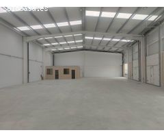 Alquiler de nave industrial en esquina en Ansoain (Navarra)