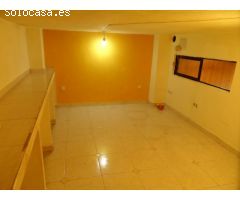 SE VENDE BAJO COMERCIAL PUENTE TOCINOS