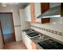 APIHOUSE VENDE A PLAZOS Y EN VENTA DIRECTA CASA DE PUEBLO EN GUARDAMAR DEL SEGURA.PRECIO 140.000€