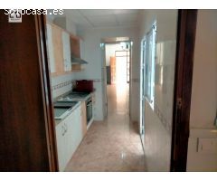 APIHOUSE VENDE A PLAZOS Y EN VENTA DIRECTA CASA DE PUEBLO EN GUARDAMAR DEL SEGURA.PRECIO 140.000€