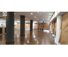 APIHOUSE VENDE A PLAZOS O ALQUILER OPCION A COMPRA LOCAL COMERCIAL EN ELCHE. PRECIO 680.000€