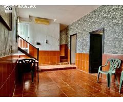 APIHOUSE VENDE CASA DE PUEBLO CON PATIO EN ESCALONILLA. PRECIO 72.999€