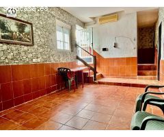 APIHOUSE VENDE CASA DE PUEBLO CON PATIO EN ESCALONILLA. PRECIO 72.999€