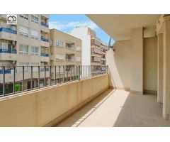 APIHOUSE VENDE PISO EN TORREVIEJA, ACTIVO BANCARIO, PISOS OCUPADOS. PRECIO INICIAL: 122.000€