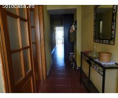CASA CON PATIO DE 235M2 EN EL CENTRO DE CASARRUBUELOS