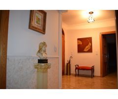 ESTUPENDA CASA DE PUEBLO