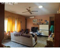 CHALET iN LLIRIA