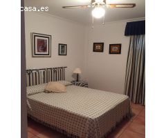 Chalet de 3 plantas en Bahía