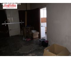 SE VENDE NEGOCIO HOSTELERIA EN PARCELA 2.000M EN ELCHE