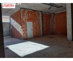 LOCAL EN BRUTO EN LOS MONTESINOS