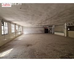INTERESANTE LOCAL INDUSTRIAL PARA REFORMAR E INCLUSO EDIFICAR Y HACER VIVIENDAS.