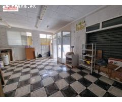 INTERESANTE LOCAL DE ESQUINA Y CON POSIBILIDADES PARA HACERLO VIVIENDA SI FUECE NECESARIO.
