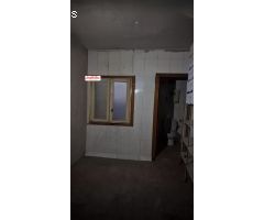 SE ALQUILA LOCAL EN PRECIO ECONÓMICO EN BUENA ZONA PARA MONTAR TU PROPIO NEGOCIO .
