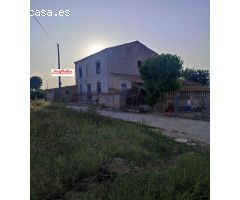 SE VENDE CASA CON TERRENO EN SAN BARTOLOME (ORIHUELA)