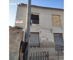 SE VENDE CASA CON TERRENO EN SAN BARTOLOME (ORIHUELA)