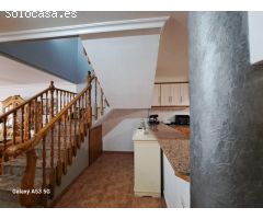 SE VENDE BUNGALOW EN DOLORES