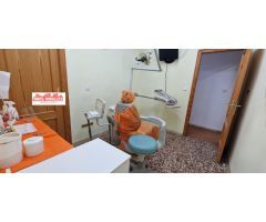¡¡INTERESANTE LOCAL DE ALQUILER CON ACTIVIDAD DE CLÍNICA Y EQUIPADA PARA SEGUIR EN FUNCIONAMIENTO!!