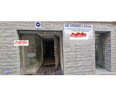 ¡¡ LOCAL MUY INTERESANTE CON REFORMAS DE LOS PILARES,  ELECTRICIDAD Y SUELO NUEVO !!