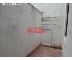 ¡¡ OPORTUNIDAD, LOCAL EN ASPE 78 m2 CON PATIO DE LUZ !!
