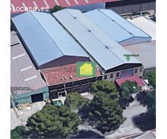 SE VENDE NAVE INDUSTRIAL EN CAMPOLLANO