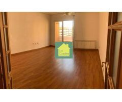 LA CASITA INMOBILIARIA VENDE ÁTICO ZONA ENSANCHE-CIRCUNVALACIÓN