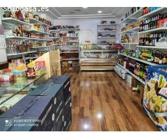 Local comercial en Venta en Elche de la Sierra, Alicante