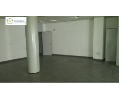 Local comercial muy céntrico en Guillena - Sevilla