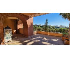 ¡Oportunidad única! Apartamento de lujo en Benalmádena!