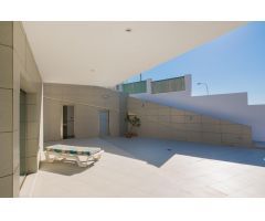 Impresionante Villa de Lujo Moderna en Benalmádena zona Xanit