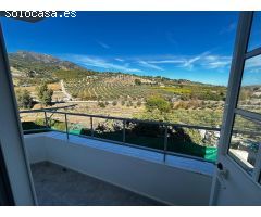 Chalet adosado en Alozaina. Oportunidad !!!