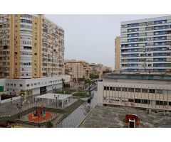 Piso de 3 Dormitorios 2  Baños y parking en Plaza de Goya los Manantiales