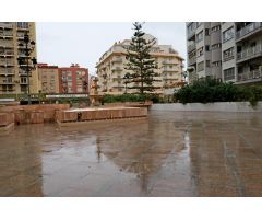 Piso de 3 Dormitorios 2  Baños y parking en Plaza de Goya los Manantiales