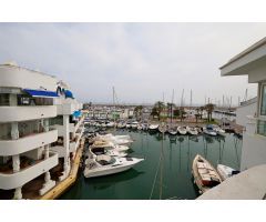 Larga Temporada . Duplex de Lujo en las islas de Puerto Marina Benalmadena