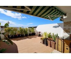 Duplex en Añoreta de 3 dormitorios amplia terraza con vistas al Mar. Urbanización privada,