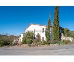 PRECIOSA MASIA EN EL PARQUE DEL GARRAF A LA VENTA