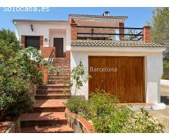 ACOGEDORA CASA CON PISCINA EN SANT PERE DE RIBES