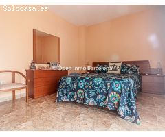 CASA PAREADA EN VILANOVA I LA GELTRU. LA COLLADA