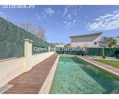 EXCLUSIVA VILLA DE  GRAN LUJO EN CUBELLES