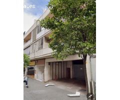 En venta lote de 4 plazas de parquing en calle jardí de Hospitalet del llobregat