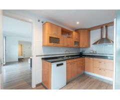 PRECIOSA PLANTA BAJA CON JARDÍN EN CASAS DEL MAR