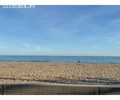 Pisito en Cubelles a 15 m del paseo marítimo