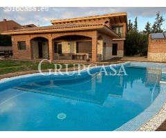 Chalet en Venta en Alpicat, Lleida