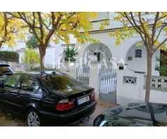 CHALET CON JARDÍN PRIVADO EN ROVIRA ROURE CON PASEO DE RONDA, LA ZONA MAS EXCLUSIVA DE LLEIDA CIUDAD