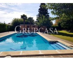 ESPECTACULAR CHALET DE 270 M2 CONSTRUIDO EN UNA PARCELA DE 2.500 M2 CON PISCINA EN ALPICAT