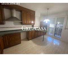 Adosado en Venta en Torrefarrera, Lleida