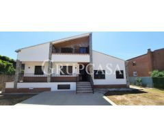 Chalet en Venta en Alpicat, Lleida